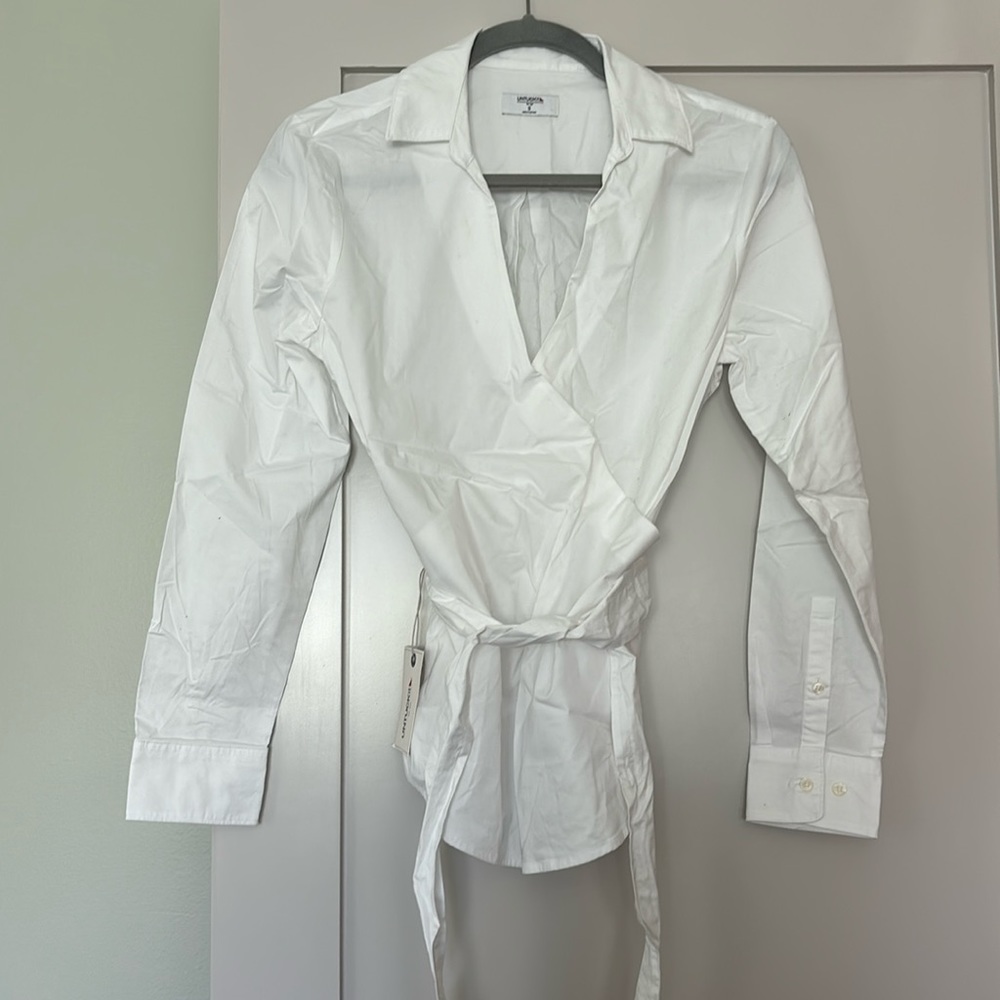 Brand new with tags attached white wrap shirt with tie by Untuckit.
